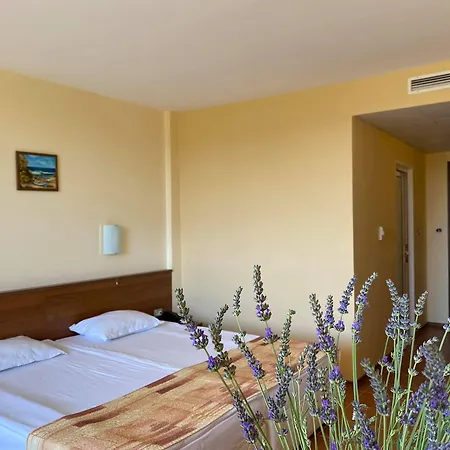 Hotel Plamena Palace