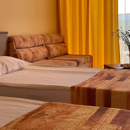 пламена палас 4*