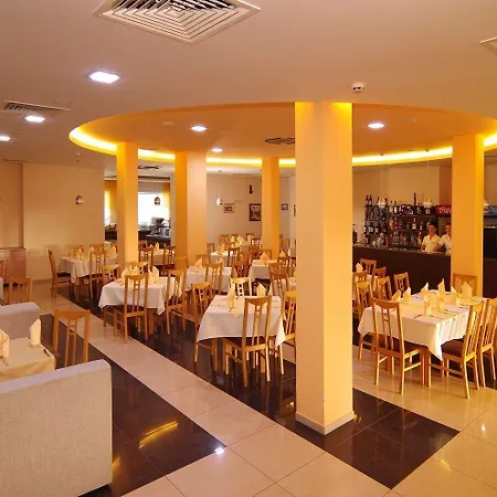 Szálloda Plamena Palace Primorszko