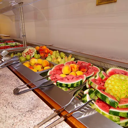 Plamena Palace Szálloda 4*