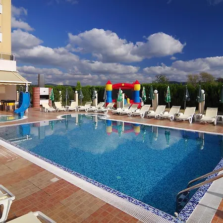 Plamena Palace